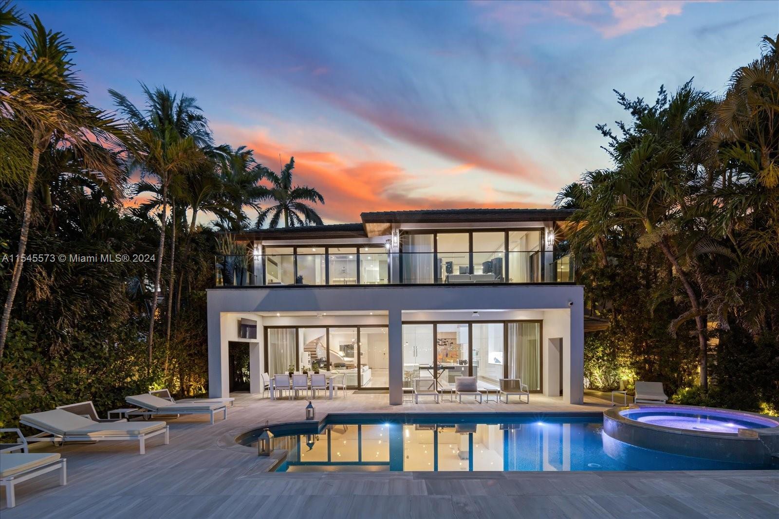 Picture of 401 E Rivo Alto Dr, Miami Beach, FL 33139