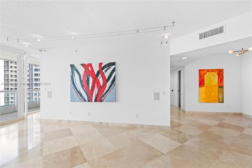 Picture of 21055 Yacht Club Dr # 2104, Aventura FL 33180
