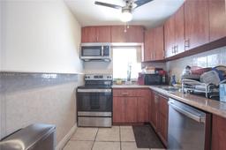 Picture of 7561 NW 16Th St # 2305, Plantation, FL 33313