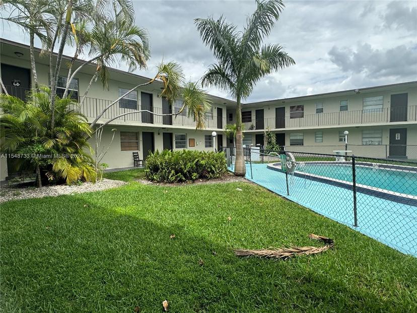 Picture of 3901 SW 112Th Ave # 34, Miami FL 33165