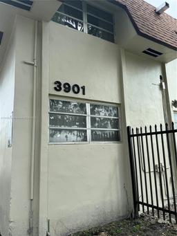 Picture of 3901 SW 112Th Ave # 34, Miami, FL 33165