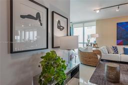 Picture of 7935 East Dr # 901, North Bay Village, FL 33141