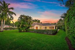 Picture of 133 Mystic Ln, Jupiter, FL 33458
