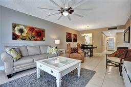 Picture of 4899 NW 26Th Ct # 450, Lauderdale Lakes, FL 33313