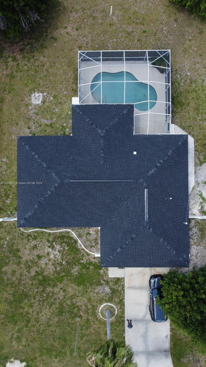 Picture of 1806 SE 15 Pl, Cape Coral FL 33990