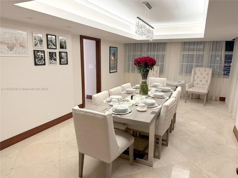 Picture of 5660 Collins, Miami Beach FL 33140