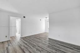 Picture of 8420 Byron Ave # 14, Miami Beach, FL 33141