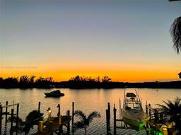 Picture of 4234 N Ocean Dr, Hollywood, FL 33019