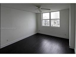 Picture of 770 Claughton Island Dr # 29, Miami, FL 33131
