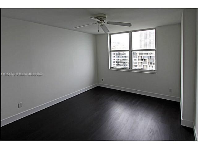 Picture of 770 Claughton Island Dr # 29, Miami FL 33131