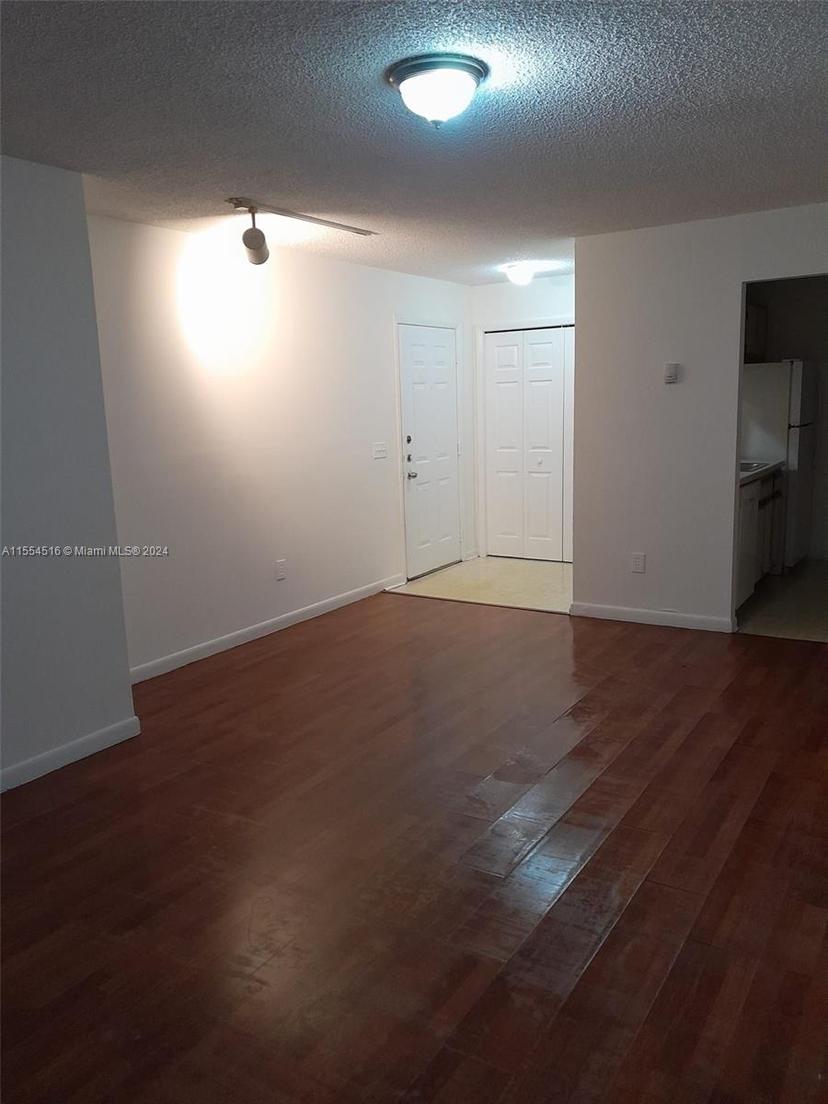 Picture of 4241 W Mcnab Rd # 27, Pompano Beach FL 33069