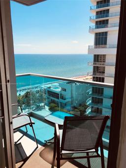 Picture of 4001 S Ocean Dr # 12L, Hollywood, FL 33019