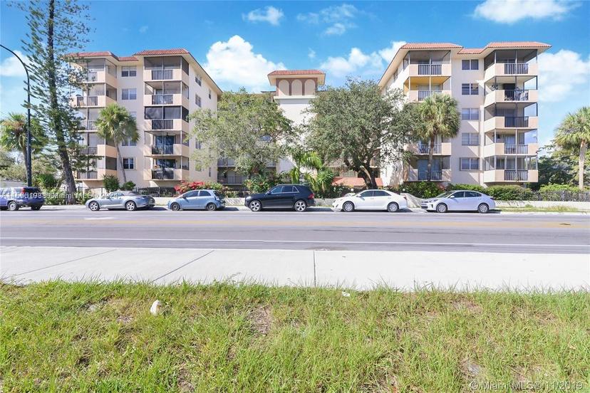 Picture of 12590 NE 16Th Ave # 602, North Miami FL 33161