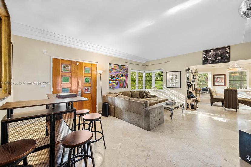 Picture of 3440 N Meridian Ave, Miami Beach FL 33140