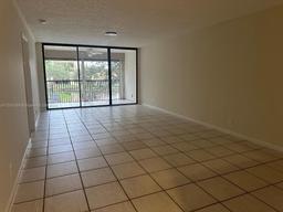 Picture of 8592 W Sunrise Blvd # 214, Plantation, FL 33322