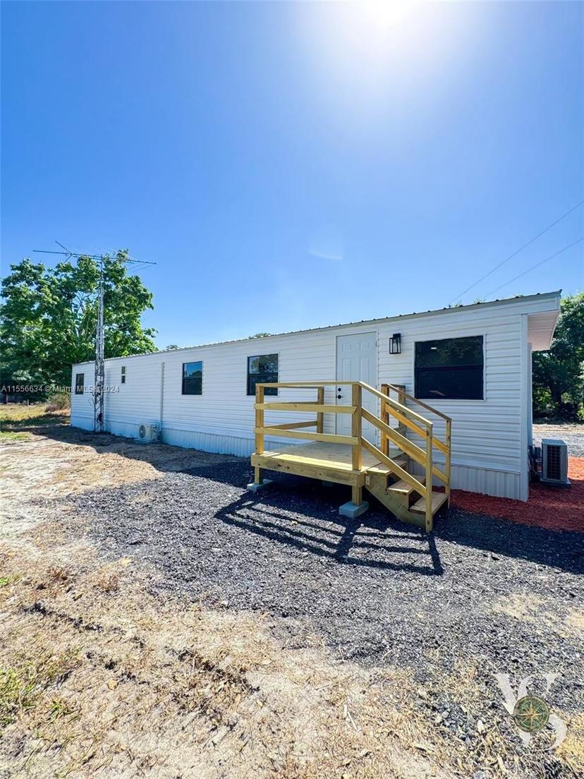 Picture of 5121 Pioneer 18Th St, Clewiston FL 33440