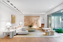 Picture of 11 La Gorce Cir, Miami Beach, FL 33141