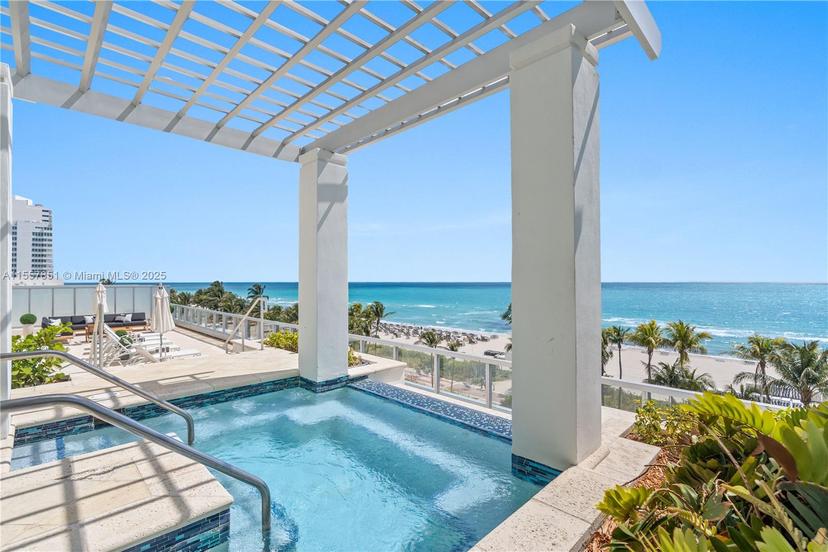 Picture of 4391 Collins Ave # 512, Miami Beach FL 33140