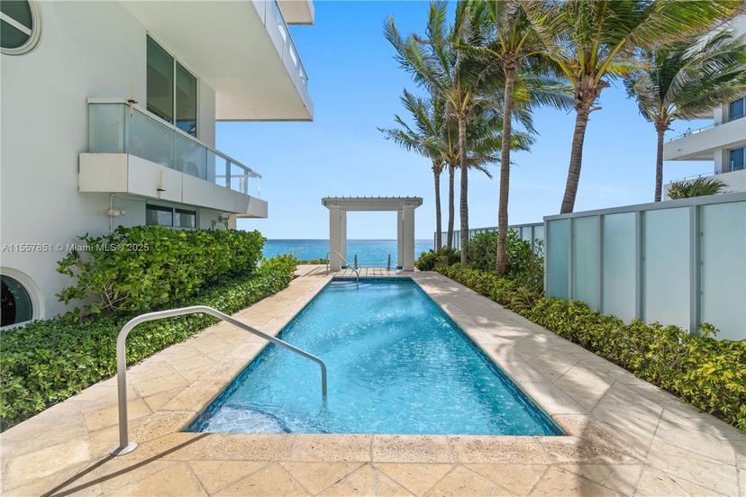 Picture of 4391 Collins Ave # 512, Miami Beach FL 33140