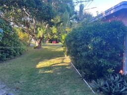 Picture of 6556 SW 78Th Ter, South Miami, FL 33143