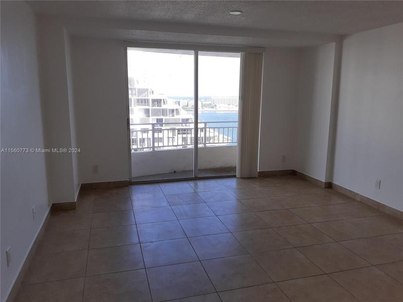 Picture of 770 Claughton Island Dr # 2007, Miami FL 33131