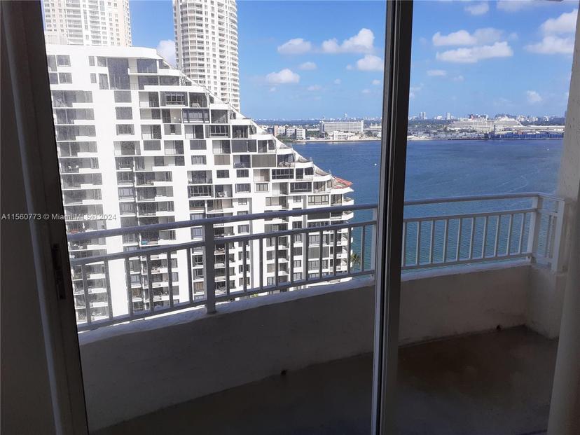 Picture of 770 Claughton Island Dr # 2007, Miami FL 33131