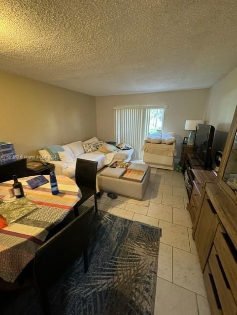 Picture of 4384 NW 9Th Ave # 1C, Deerfield Beach, FL 33064