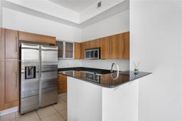 Picture of 335 S Biscayne Blvd, Miami, FL 33131