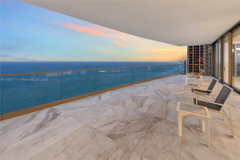 Picture of 17901 Collins Ave, Sunny Isles Beach FL 33160
