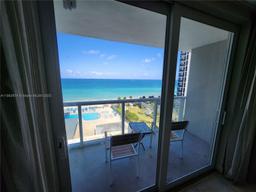 Picture of 19201 Collins Ave # 846, Sunny Isles Beach, FL 33160