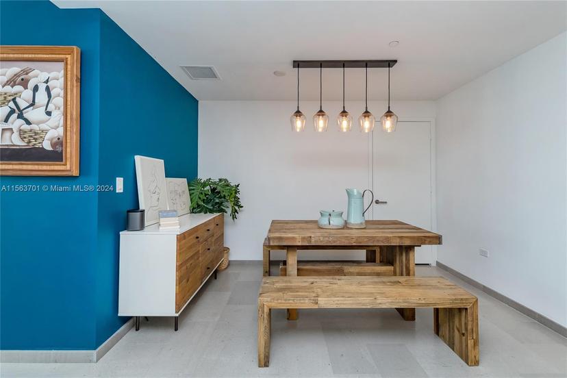 Picture of 68 SE 6Th St # 1007, Miami FL 33131