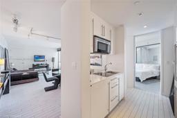 Picture of 2201 E Collins Ave # 431, Miami Beach, FL 33139