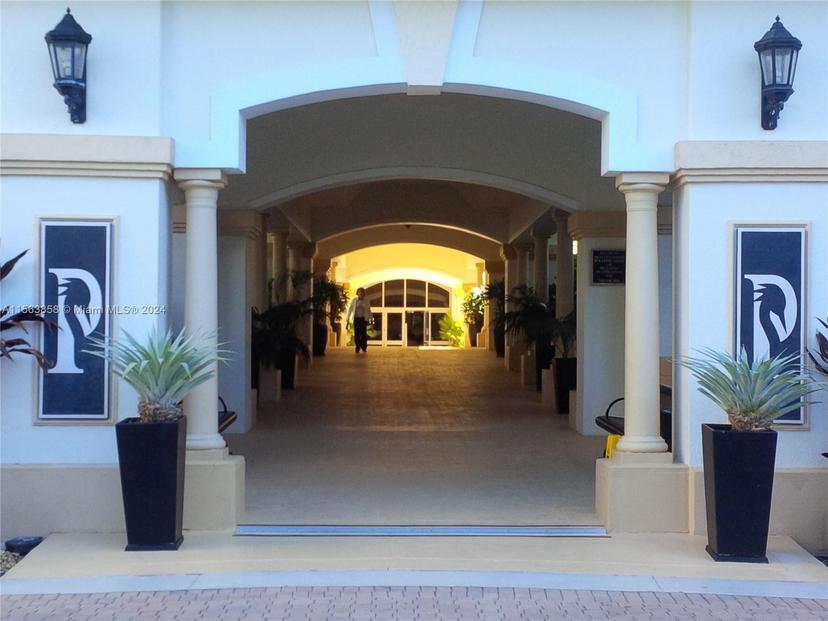 Picture of 21205 Yacht Club Dr # 3209, Aventura FL 33180