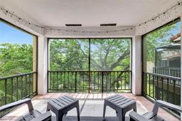Picture of 6010 S Falls Cir Dr # 419, Lauderhill, FL 33319