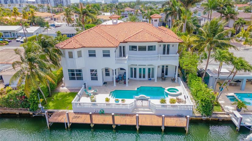 Picture of 3401 NE 170 St, North Miami Beach FL 33160
