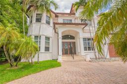 Picture of 3401 NE 170 St, North Miami Beach, FL 33160