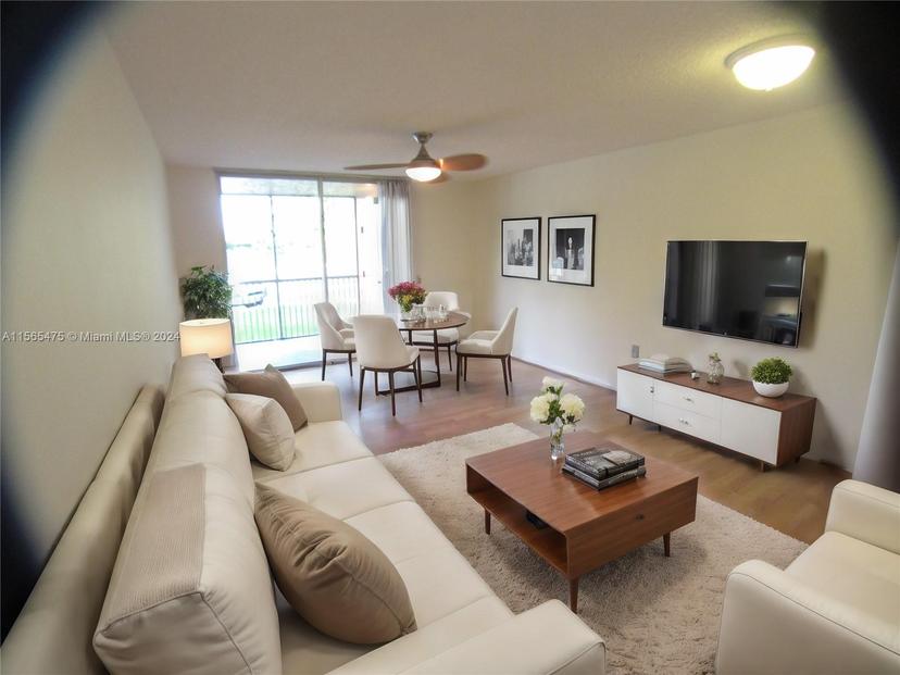 Picture of 8363 Lake Dr # 101, Doral FL 33166