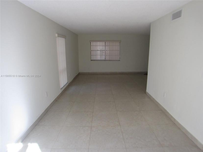 Picture of 10 SW 108Th Ave # E8, Sweetwater FL 33174