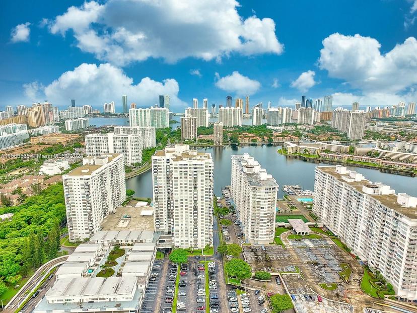Picture of 2750 NE 183Rd St # 1107, Aventura FL 33160