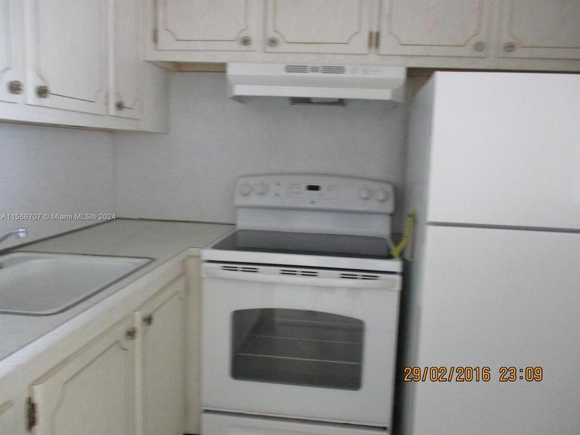 Picture of 134 Camden # F, West Palm Beach FL 33417