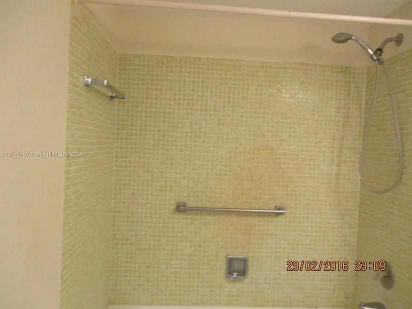 Picture of 134 Camden # F, West Palm Beach FL 33417