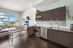 Picture of 2001 Meridian Ave # 517, Miami Beach, FL 33139