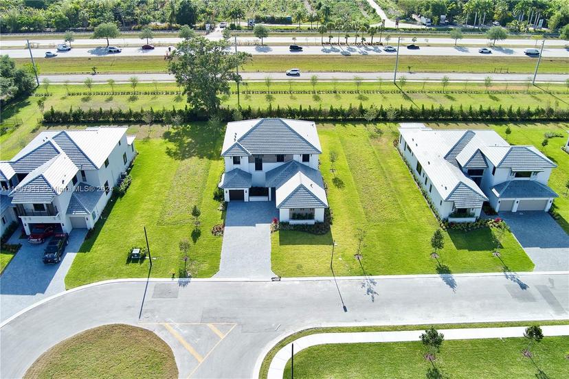 Picture of 2391 SW 123Rd Ter, Davie FL 33325