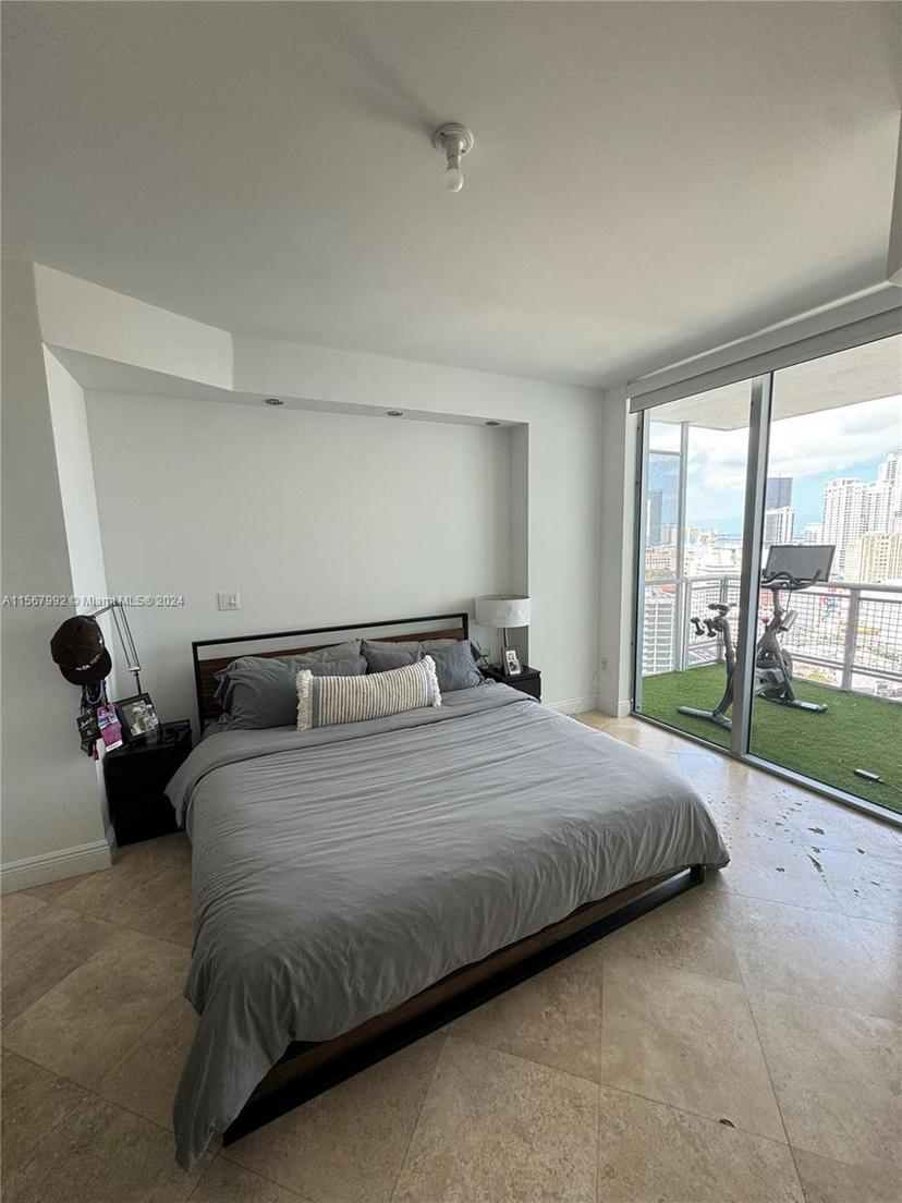 Picture of 350 S Miami Ave # 2603, Miami FL 33130