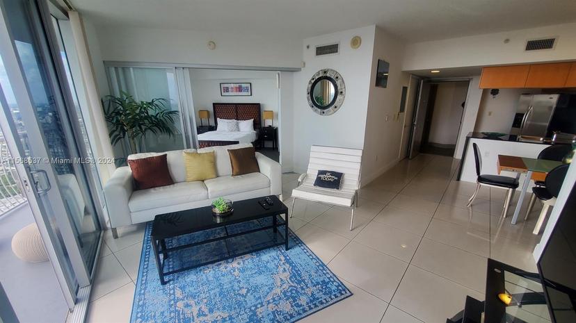 Picture of 1750 N Bayshore Dr # 3814, Miami FL 33132