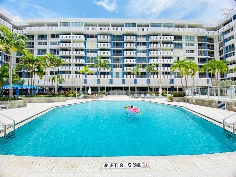 Picture of 800 West Ave # 905, Miami Beach FL 33139