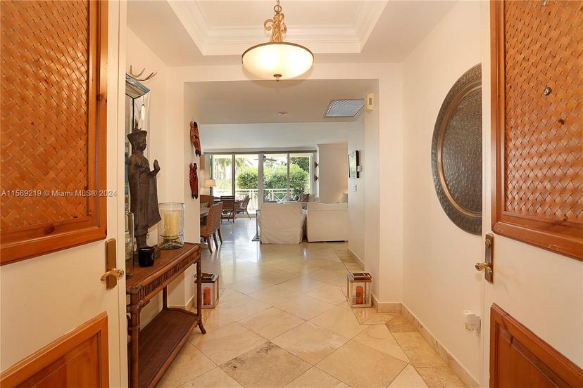 Picture of 445 Grand Bay Dr # 215, Key Biscayne FL 33149