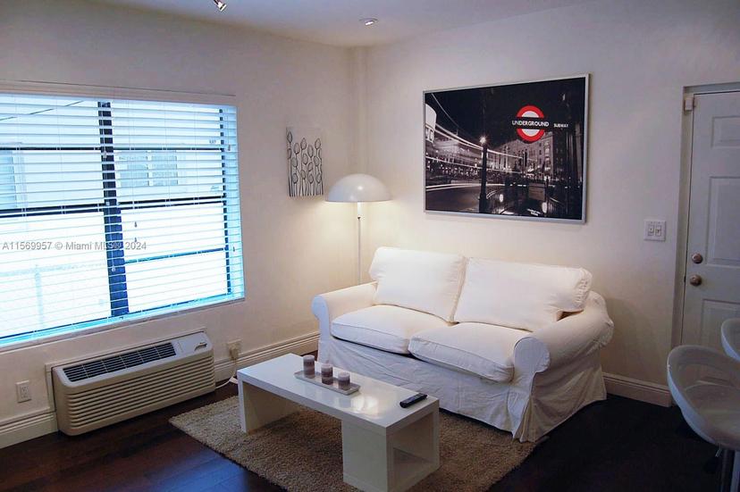 Picture of 934 Michigan Ave # 105, Miami Beach FL 33139