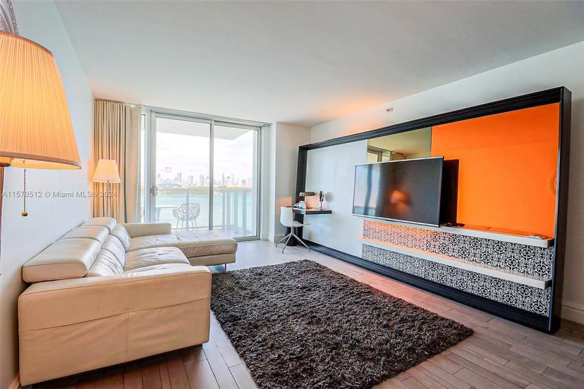 Picture of 1100 WEST Avenue # 816, Miami Beach FL 33139