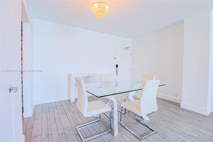 Picture of 1100 WEST Avenue # 816, Miami Beach FL 33139